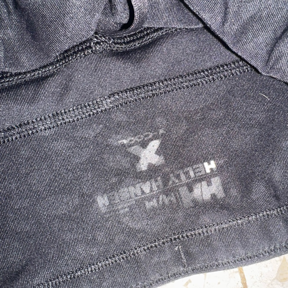 Women's Black Medium Helly Hansen cheetah leggings X-Cool interior drawstring - Picture 5 of 5